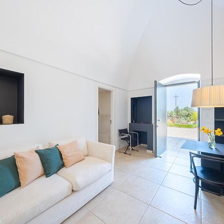 Pati Design Apartments - With Private Patio Or Terrace And Swimming Pool Monopoli Exterior photo