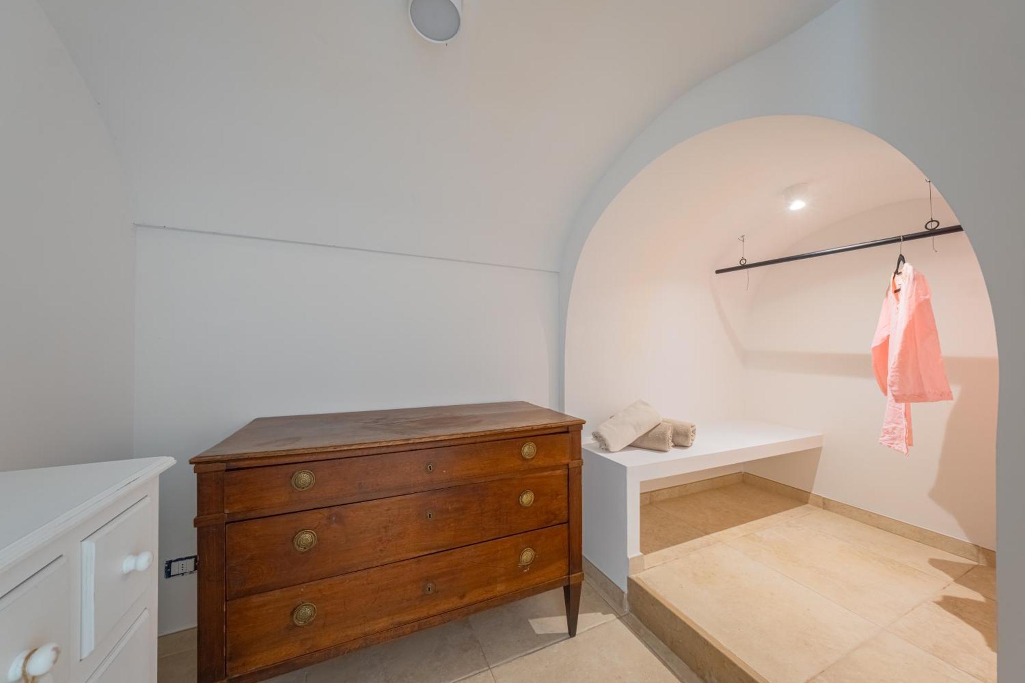 Pati Design Apartments - With Private Patio Or Terrace And Swimming Pool Monopoli Exterior photo