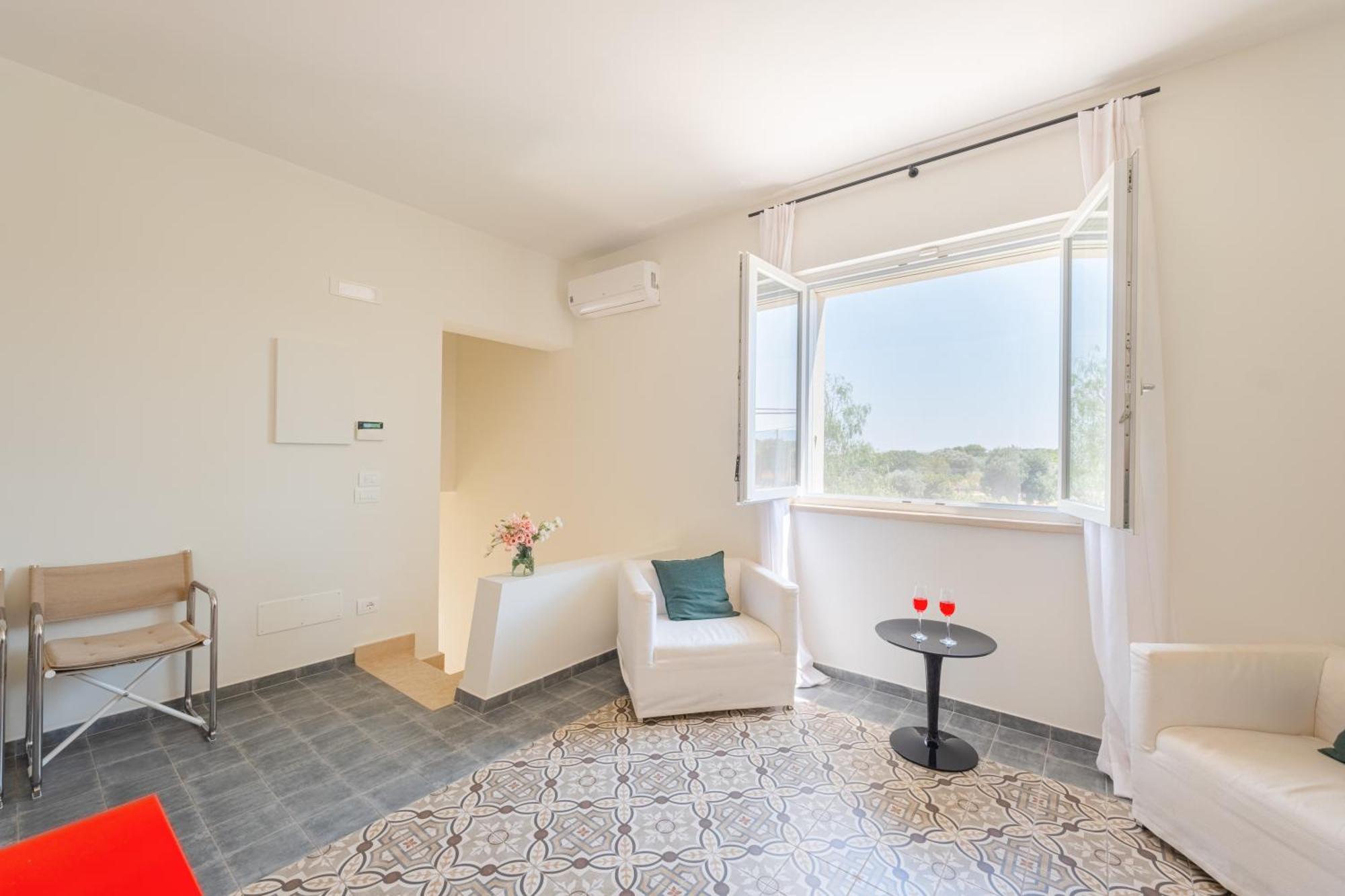 Pati Design Apartments - With Private Patio Or Terrace And Swimming Pool Monopoli Exterior photo