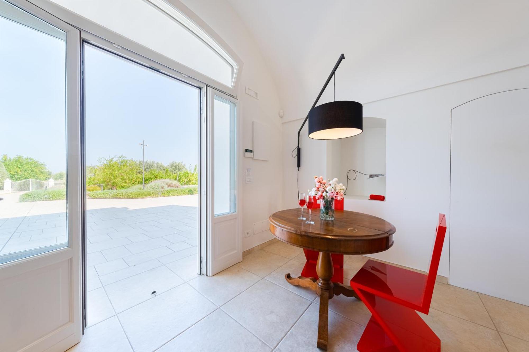Pati Design Apartments - With Private Patio Or Terrace And Swimming Pool Monopoli Exterior photo