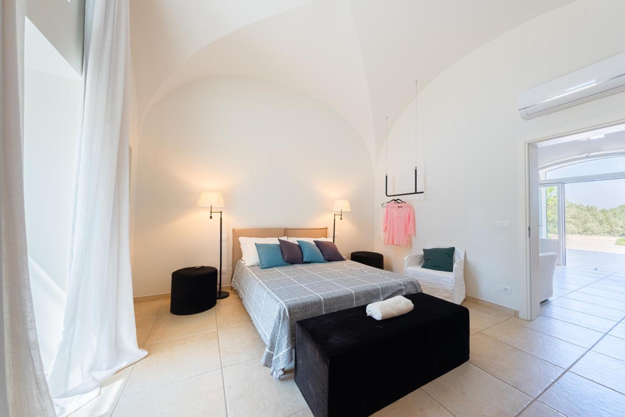 Pati Design Apartments - With Private Patio Or Terrace And Swimming Pool Monopoli Exterior photo