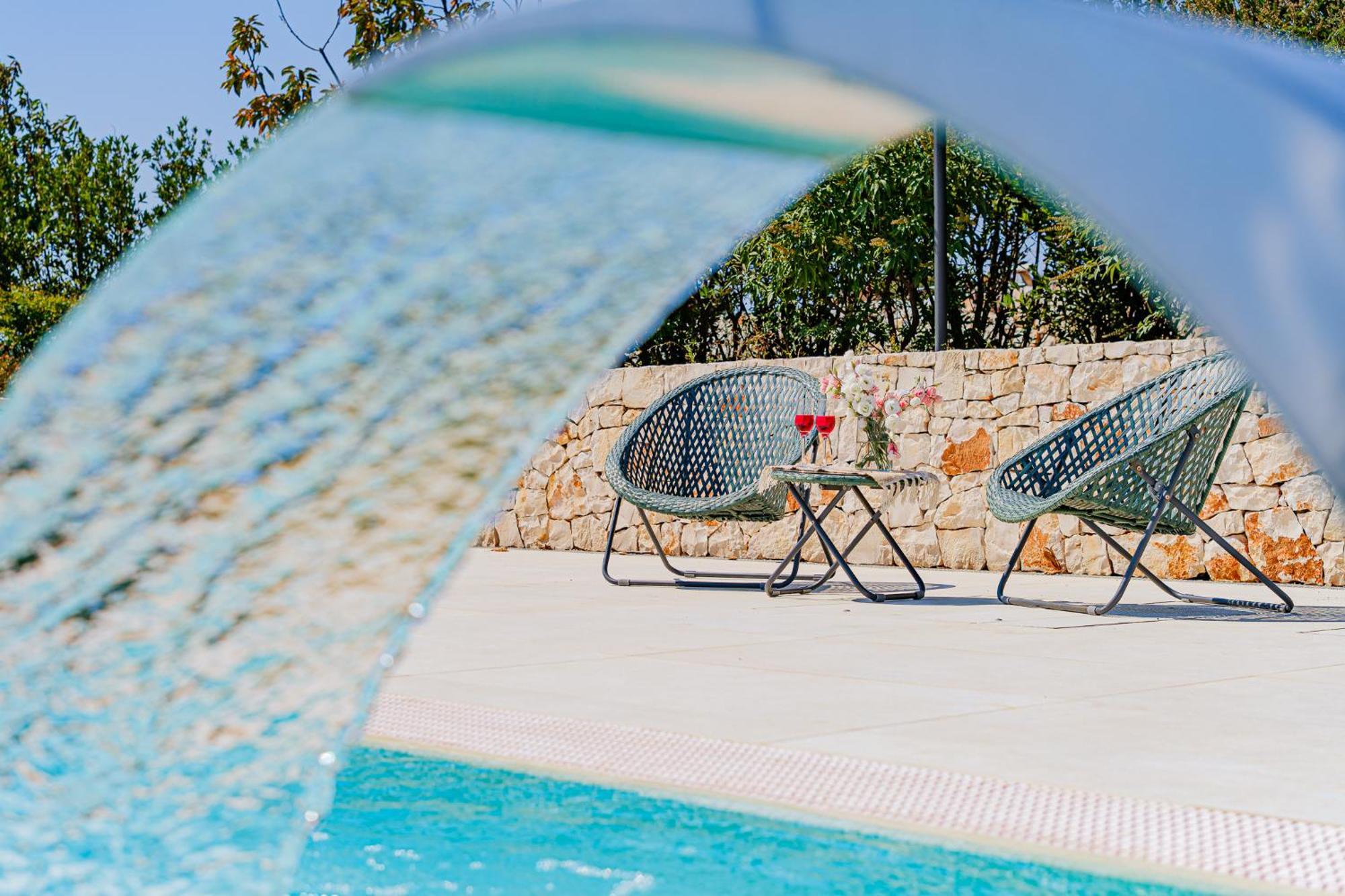 Pati Design Apartments - With Private Patio Or Terrace And Swimming Pool Monopoli Exterior photo